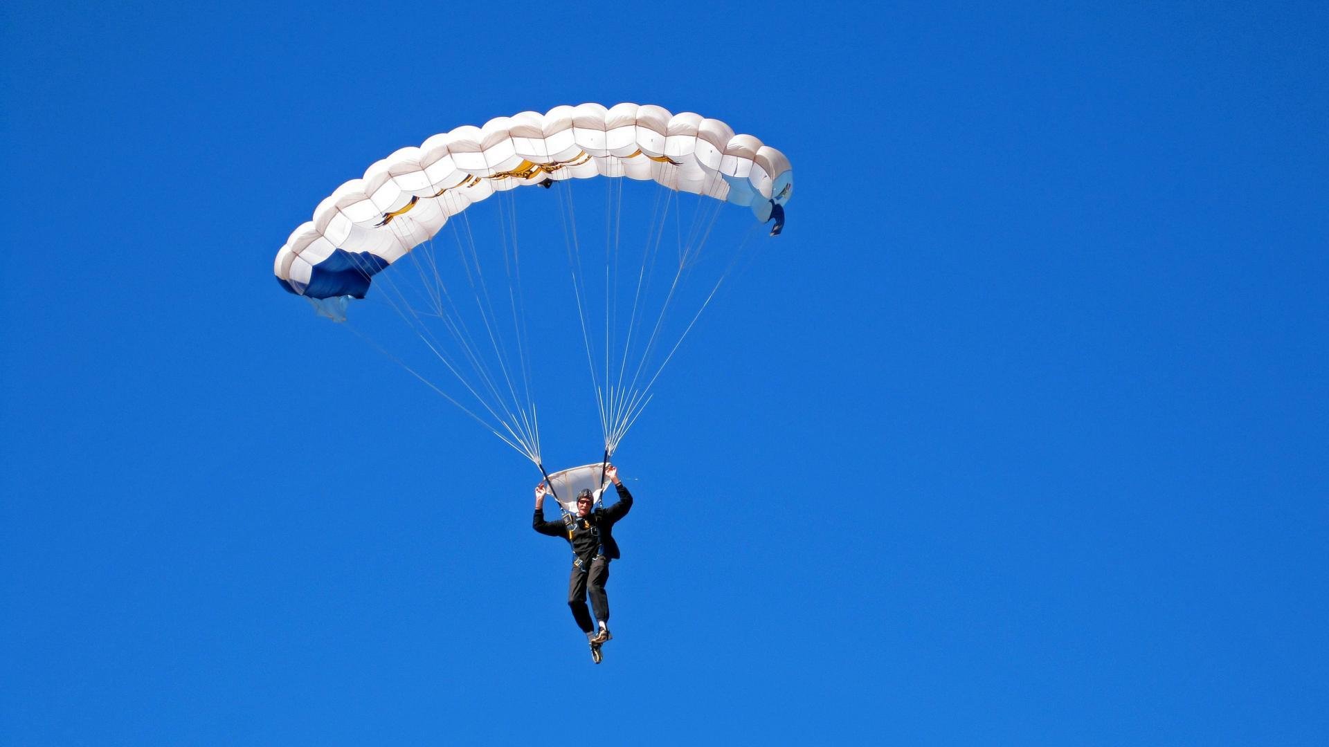 kaiyun网站-“2025世界运动会：短柄墙球赛场，选手们的战术大餐引发热议”